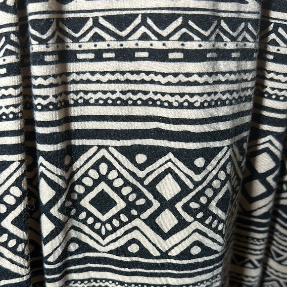Forever 21 Black and White/Cream Geometric Patterned Boho Maxi Dress Size Small - Picture 7 of 7